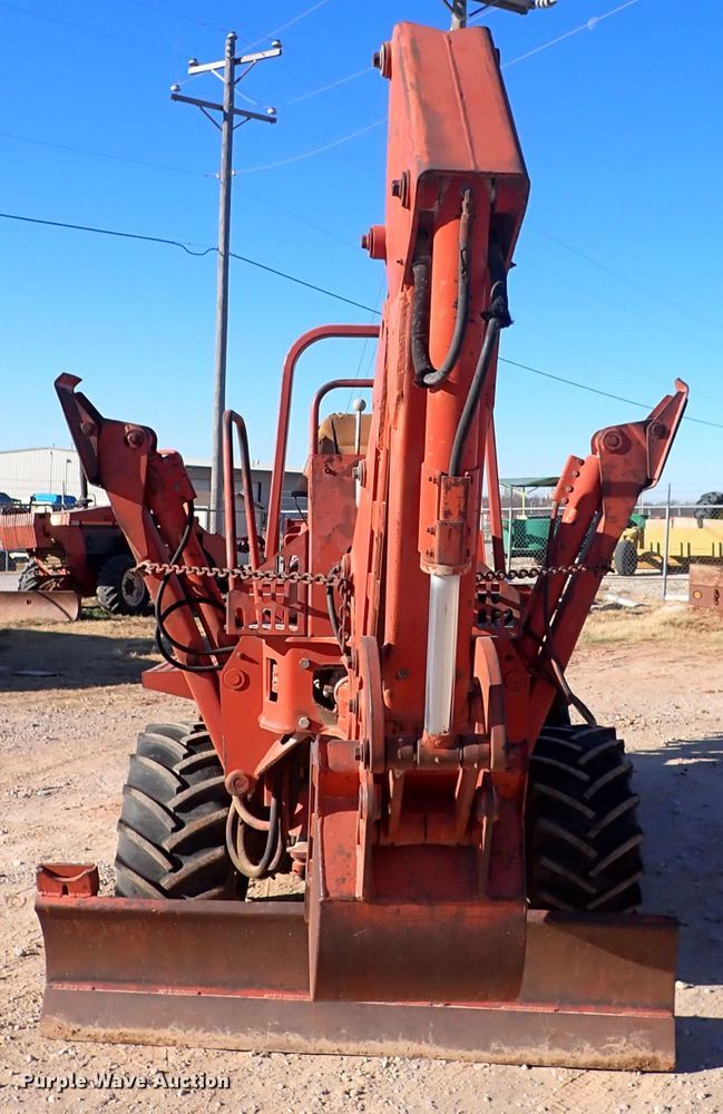image for item IS9409 1993 Ditch Witch 5110  trencher