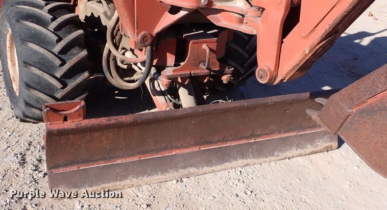 image for item IS9409 1993 Ditch Witch 5110  trencher