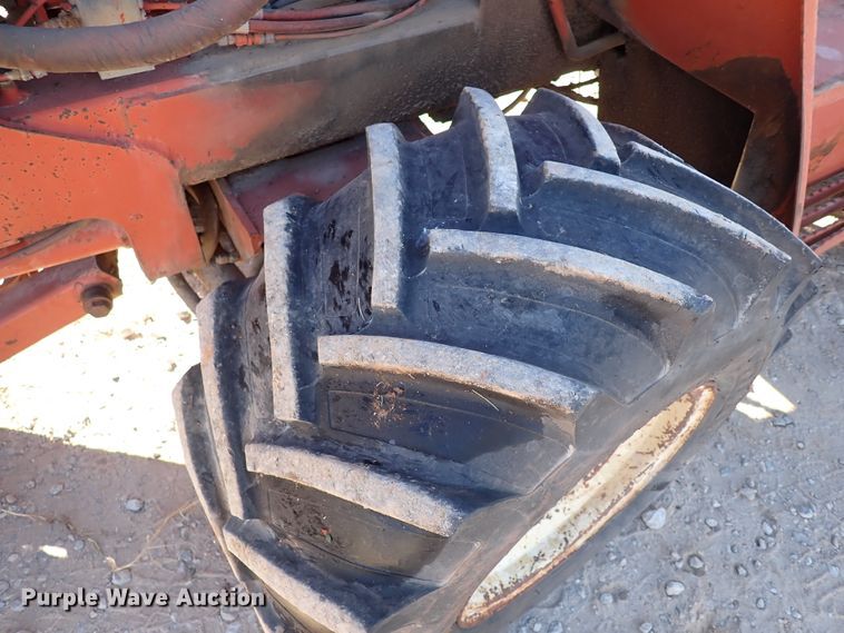 image for item IS9409 1993 Ditch Witch 5110  trencher