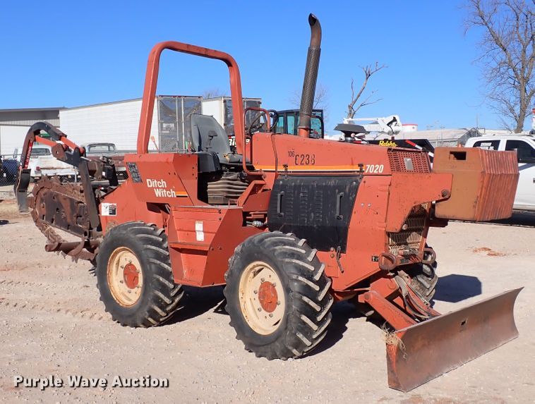 image for item IS9410 Ditch Witch 7020  trencher