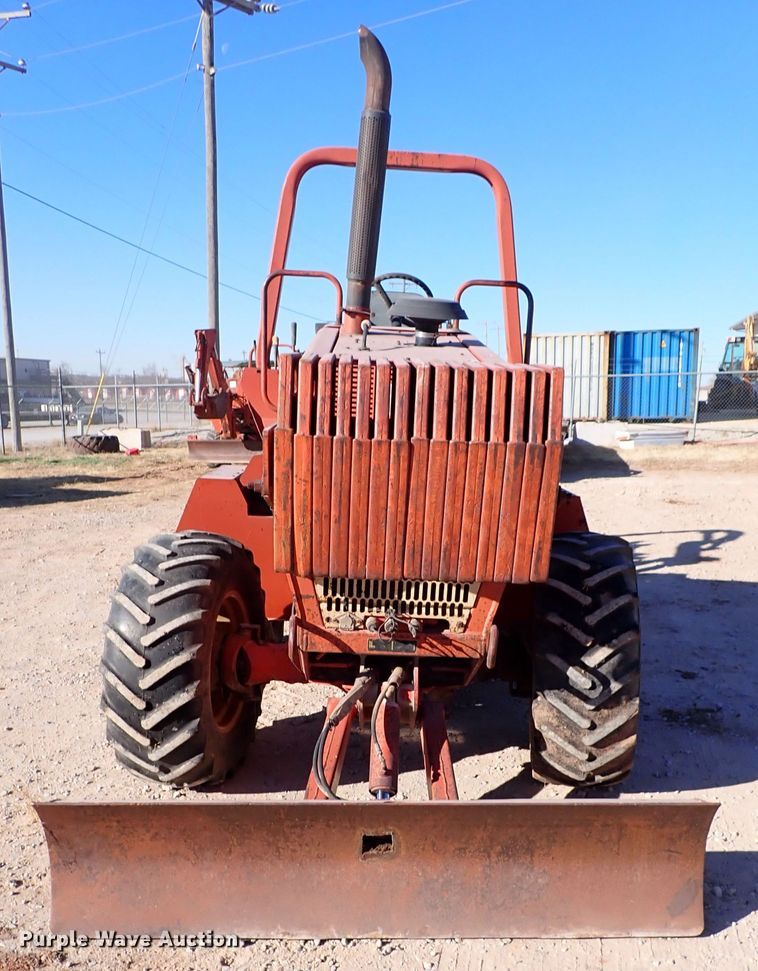image for item IS9410 Ditch Witch 7020  trencher