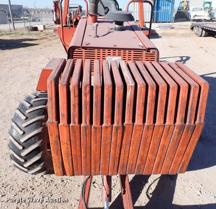 image for item IS9410 Ditch Witch 7020  trencher