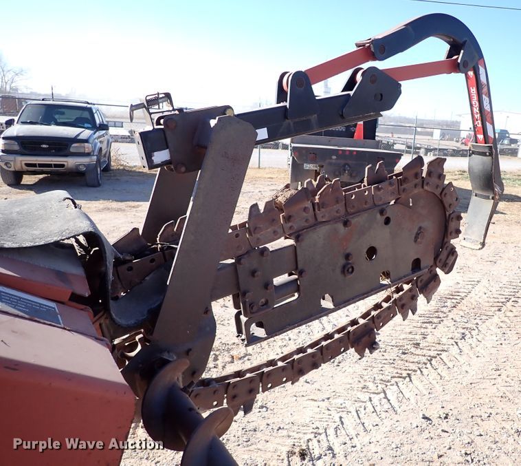 image for item IS9410 Ditch Witch 7020  trencher