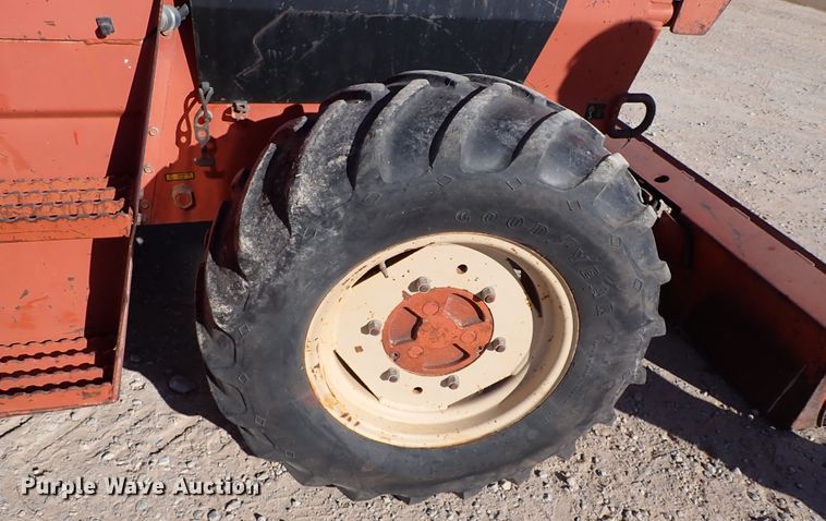 image for item IS9410 Ditch Witch 7020  trencher