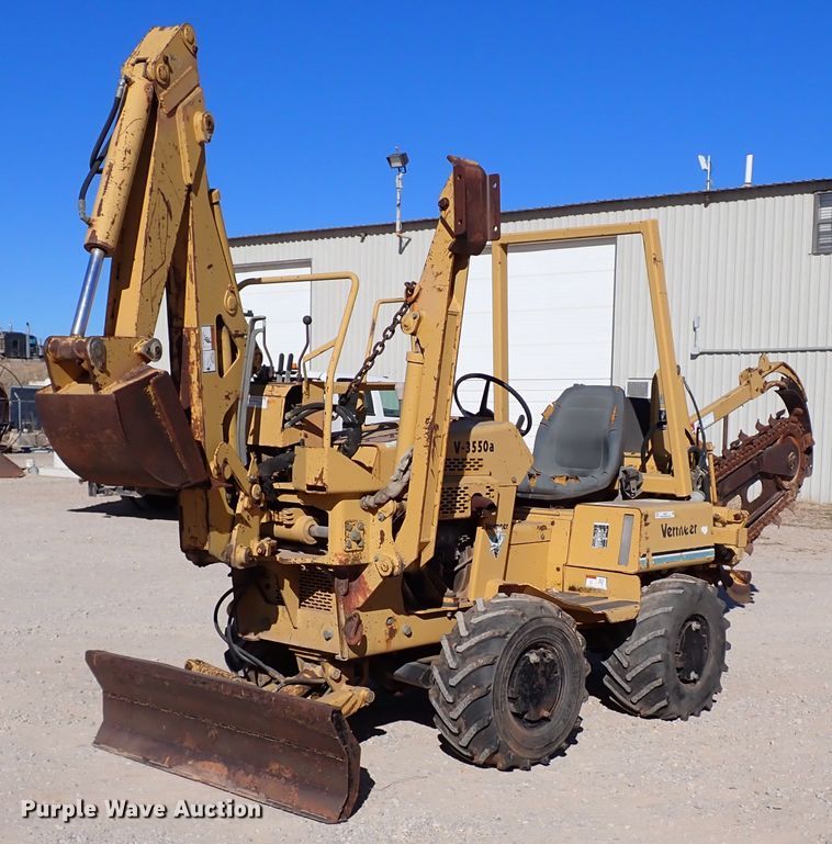 image for item IS9411 1998 Vermeer 3550A  trencher