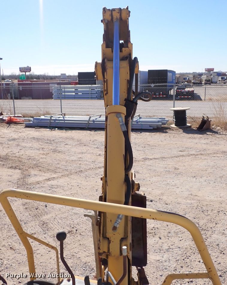 image for item IS9411 1998 Vermeer 3550A  trencher