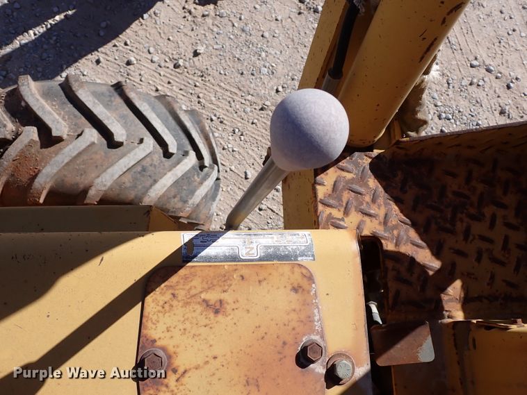 image for item IS9411 1998 Vermeer 3550A  trencher