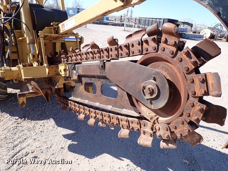 image for item IS9411 1998 Vermeer 3550A  trencher