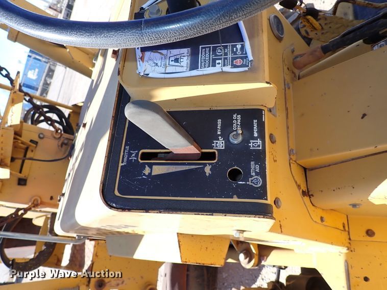 image for item IS9411 1998 Vermeer 3550A  trencher