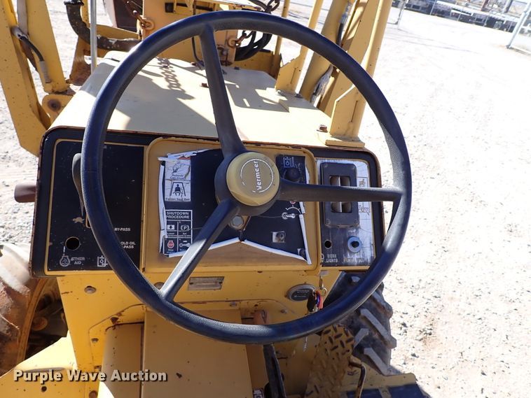 image for item IS9411 1998 Vermeer 3550A  trencher