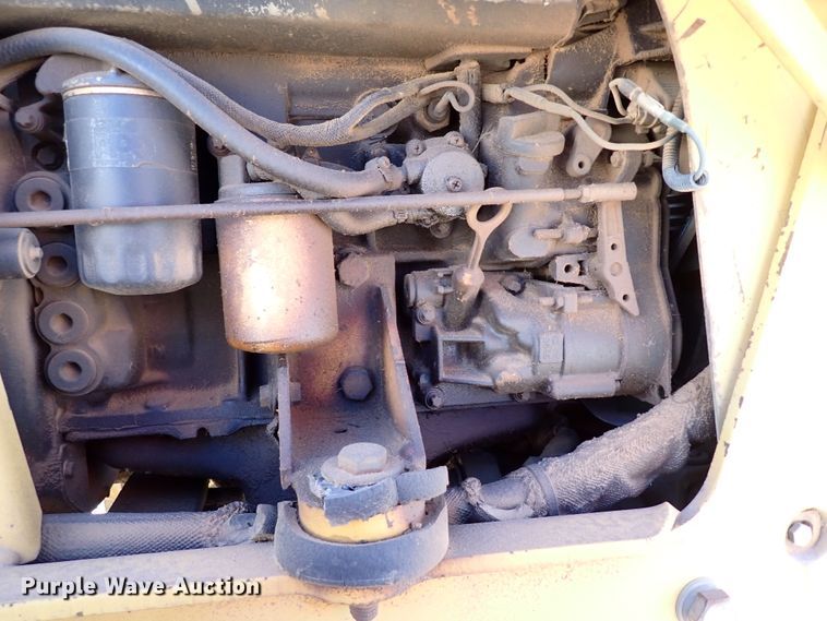 image for item IS9411 1998 Vermeer 3550A  trencher