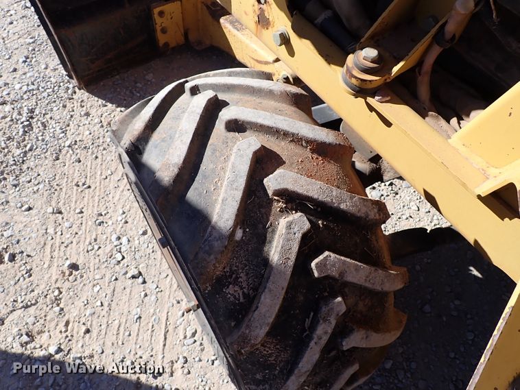 image for item IS9411 1998 Vermeer 3550A  trencher