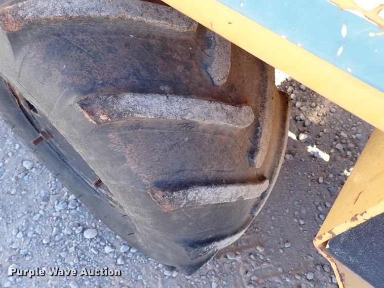 image for item IS9411 1998 Vermeer 3550A  trencher