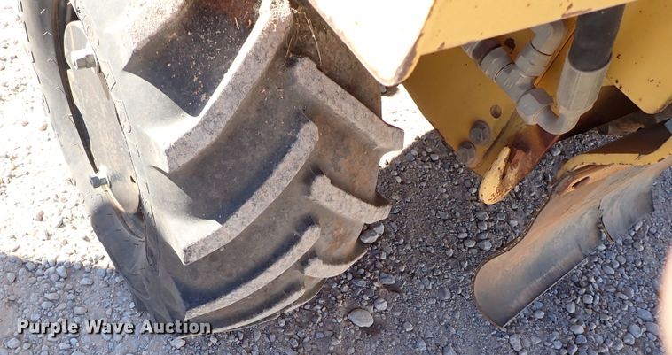 image for item IS9411 1998 Vermeer 3550A  trencher