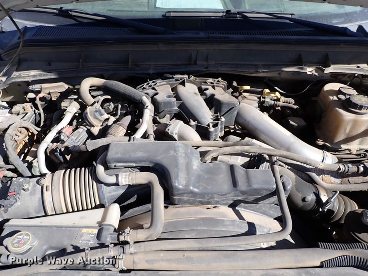 image for item IS9412 2013 Ford F550 Super Duty  bucket truck