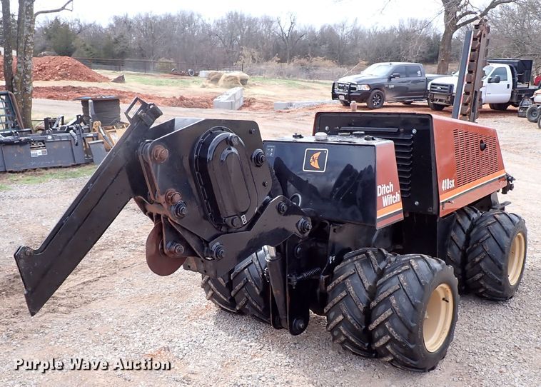 image for item IS9489 2001 Ditch Witch 410SX  trencher