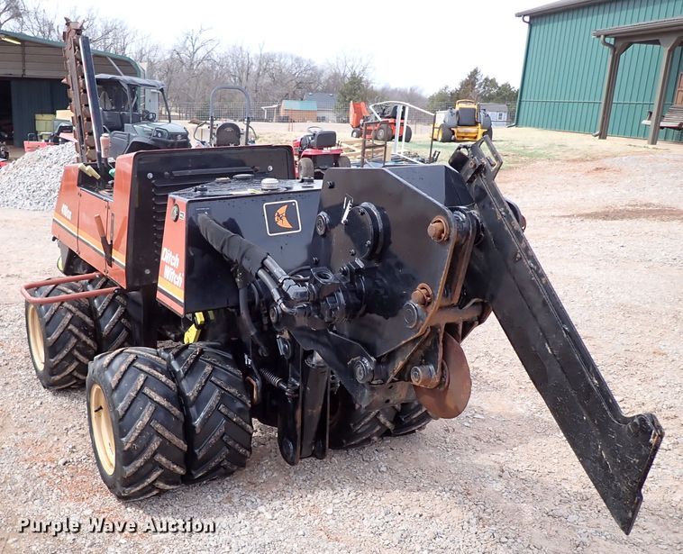 image for item IS9489 2001 Ditch Witch 410SX  trencher