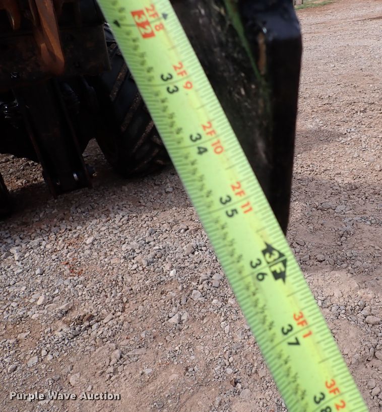 image for item IS9489 2001 Ditch Witch 410SX  trencher