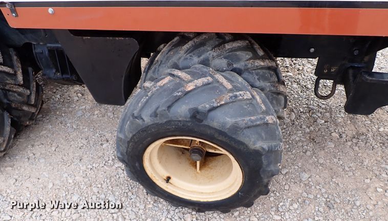 image for item IS9489 2001 Ditch Witch 410SX  trencher