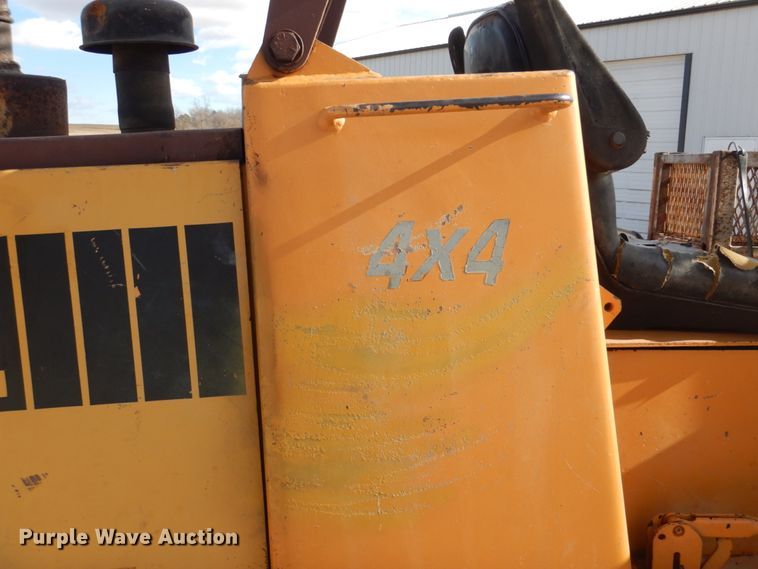 image for item IU9821 Case 585E  forklift