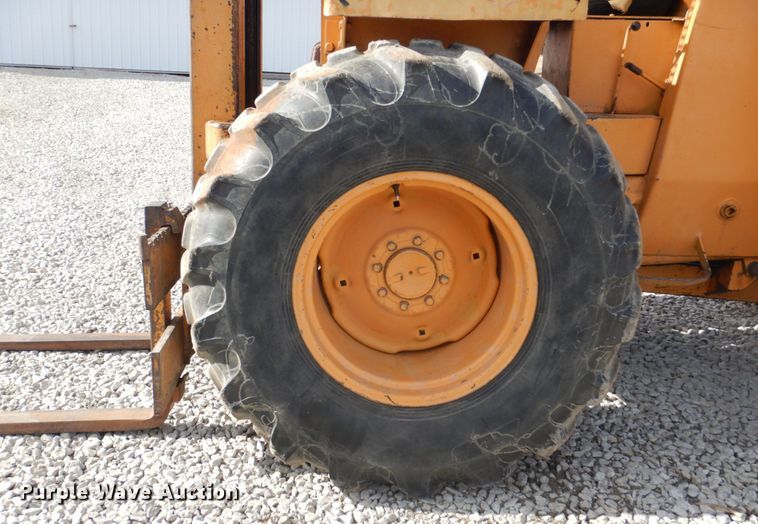 image for item IU9821 Case 585E  forklift