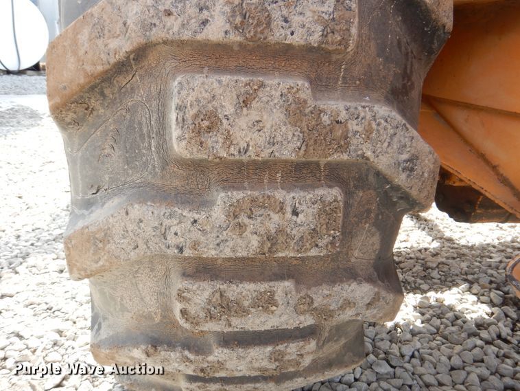 image for item IU9821 Case 585E  forklift