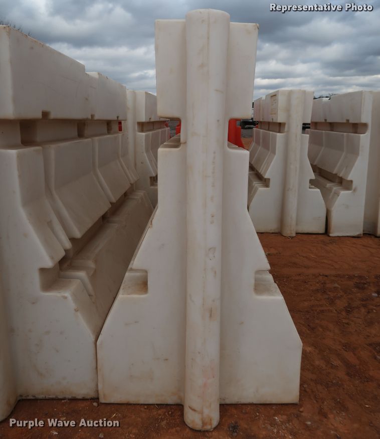 image for item IY9070 (50) Armorcast Guardian 170 road safety barriers