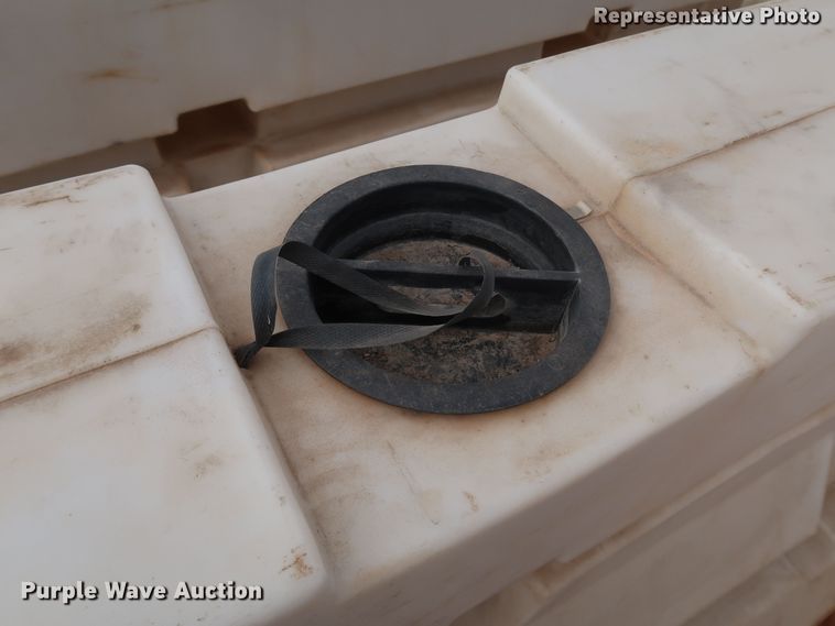 image for item IY9070 (50) Armorcast Guardian 170 road safety barriers