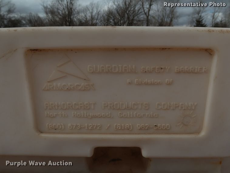 image for item IY9070 (50) Armorcast Guardian 170 road safety barriers