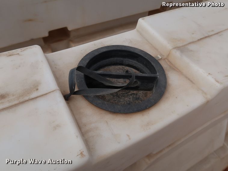 image for item IY9071 (50) Armorcast Guardian 170 road safety barriers