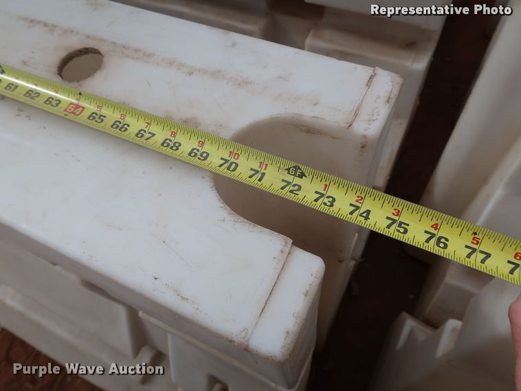 image for item IY9071 (50) Armorcast Guardian 170 road safety barriers