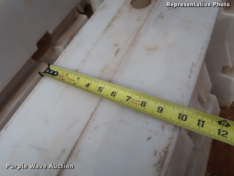 image for item IY9071 (50) Armorcast Guardian 170 road safety barriers