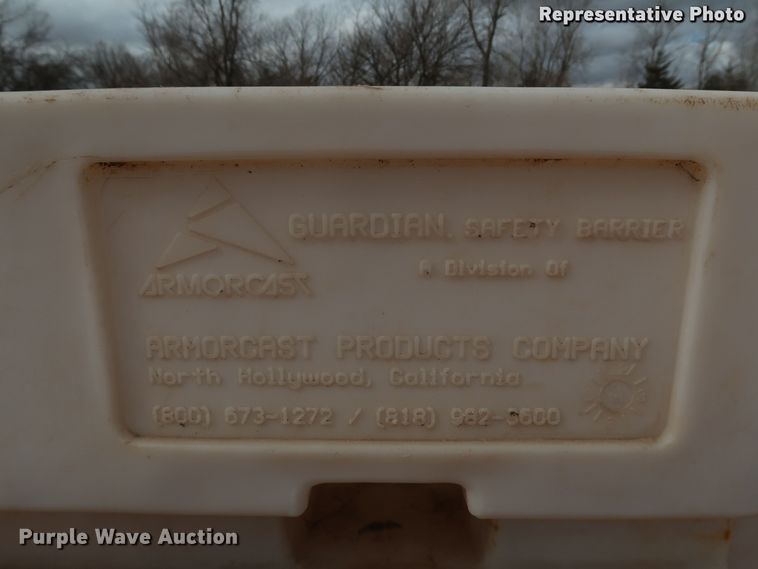 image for item IY9071 (50) Armorcast Guardian 170 road safety barriers