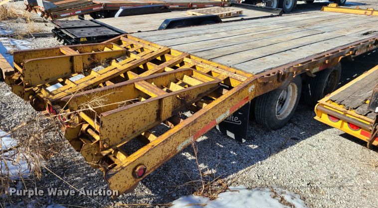 image for item JG9236 2005 Belshe  equipment trailer