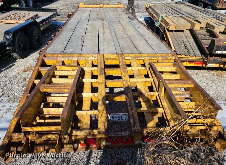 image for item JG9236 2005 Belshe  equipment trailer