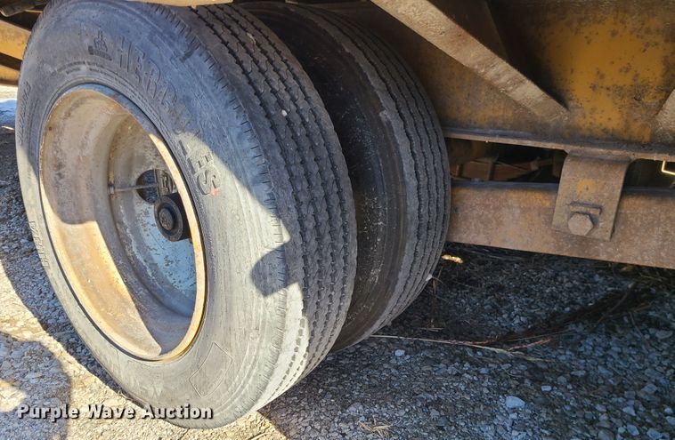 image for item JG9236 2005 Belshe  equipment trailer