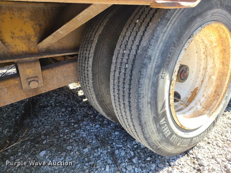 image for item JG9236 2005 Belshe  equipment trailer