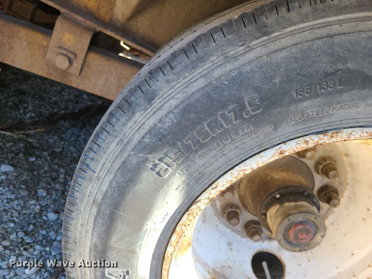 image for item JG9236 2005 Belshe  equipment trailer