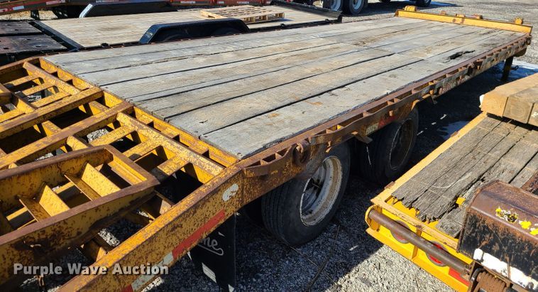 image for item JG9236 2005 Belshe  equipment trailer