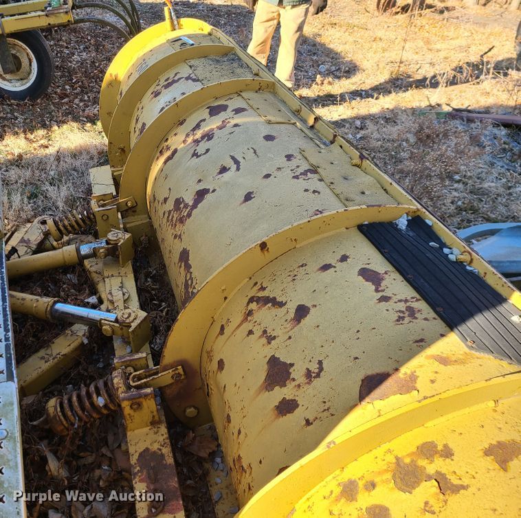 image for item JG9257 11'W snow plow