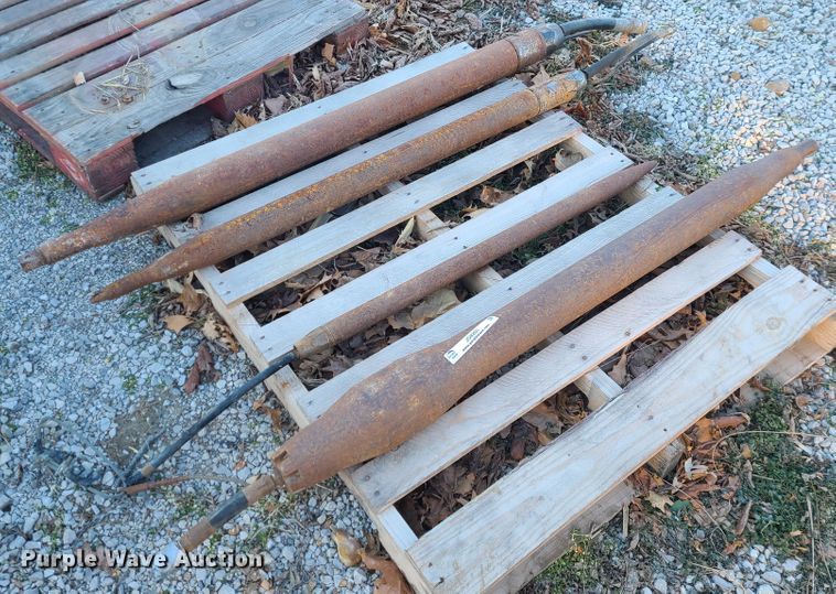 image for item JG9260 (4) moles