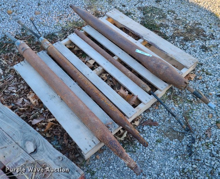 image for item JG9260 (4) moles