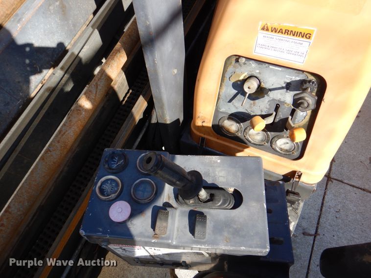 image for item JJ9357 2000 Case 6010 Turbo  directional boring unit