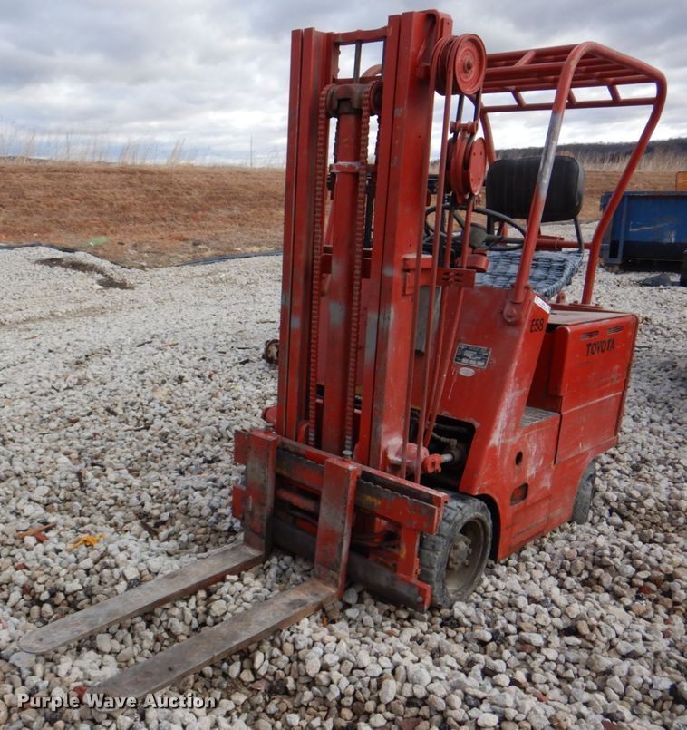 image for item JJ9361 Toyota FFBCS20  forklift