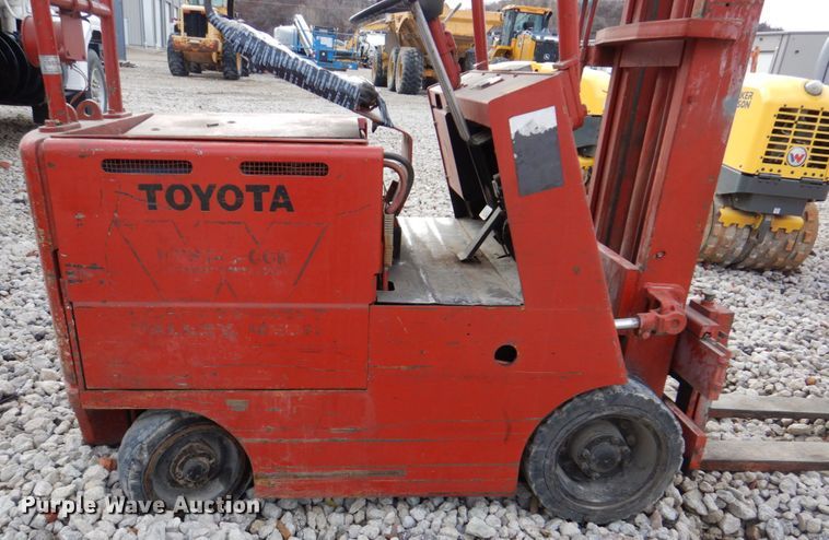 image for item JJ9361 Toyota FFBCS20  forklift