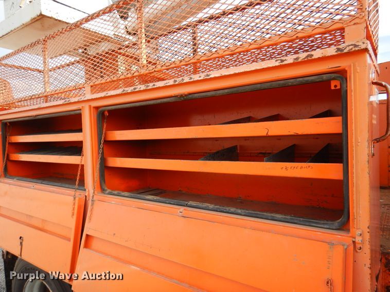 image for item JJ9700 1997 GMC C8500  digger derrick truck