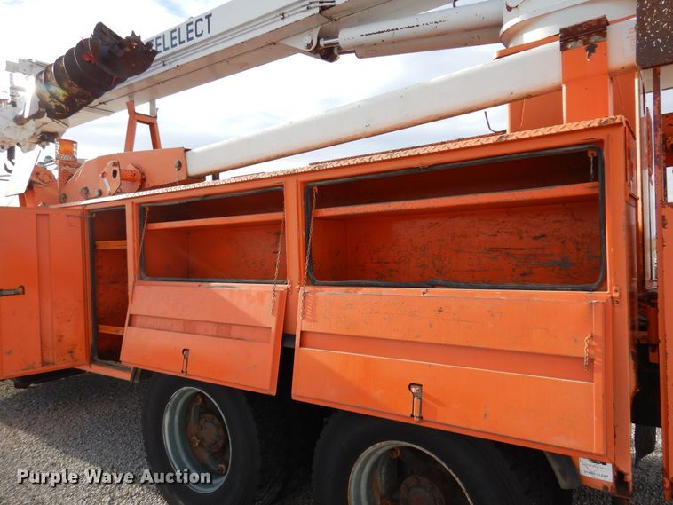 image for item JJ9700 1997 GMC C8500  digger derrick truck