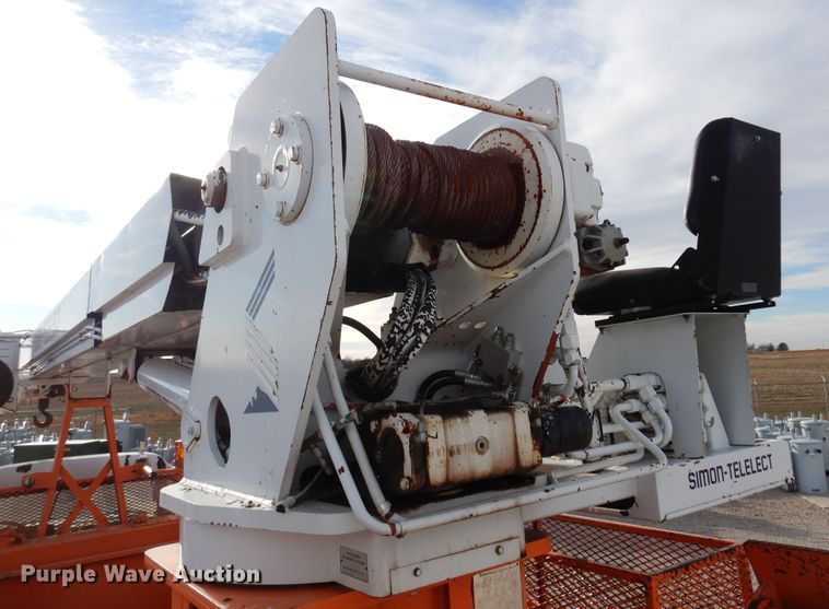 image for item JJ9700 1997 GMC C8500  digger derrick truck