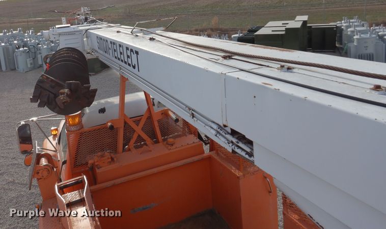 image for item JJ9700 1997 GMC C8500  digger derrick truck