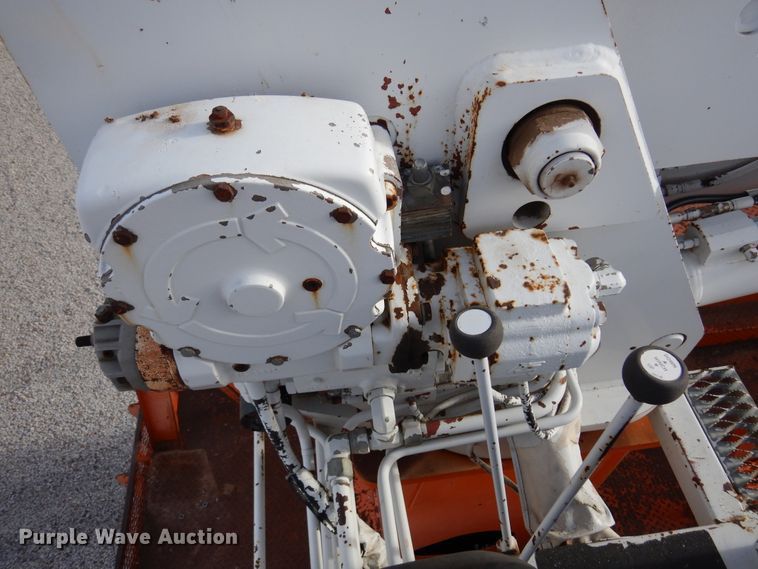 image for item JJ9700 1997 GMC C8500  digger derrick truck